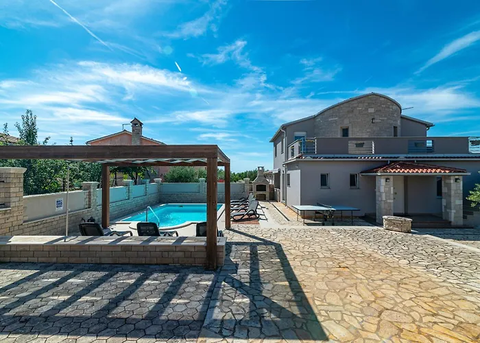 Family Friendly House With A Swimming Pool Gajana, Fazana - 22578 *